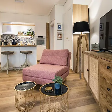 Apartment Chic & Comfort Homes In # 3 Volos