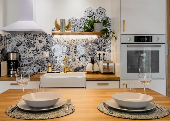 Apartament Chic & Comfort Homes In # 3