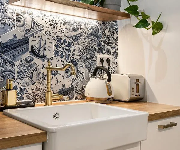 Apartament Chic & Comfort Homes In # 3 *