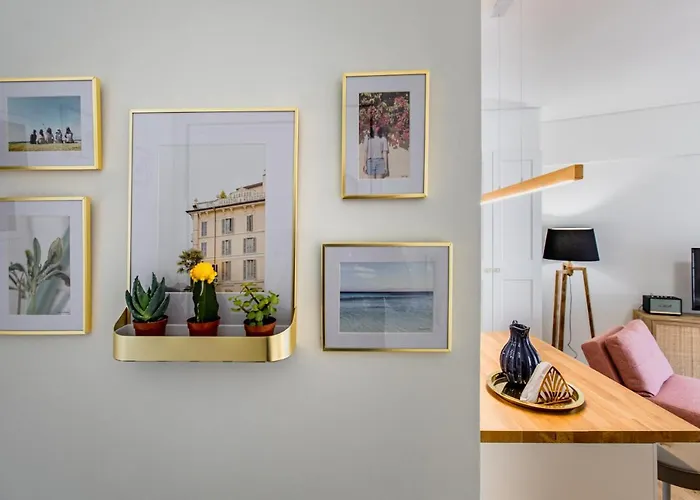 Chic & Comfort Homes In # 3 * Wolos