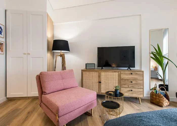 Chic & Comfort Homes In # 3 Apartament