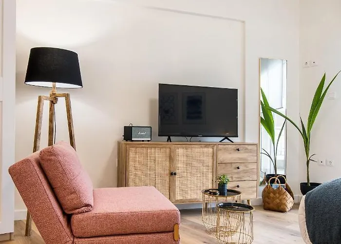 Apartament Chic & Comfort Homes In # 3 *