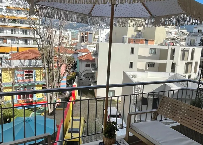 Chic & Comfort Homes In # 3 Apartament