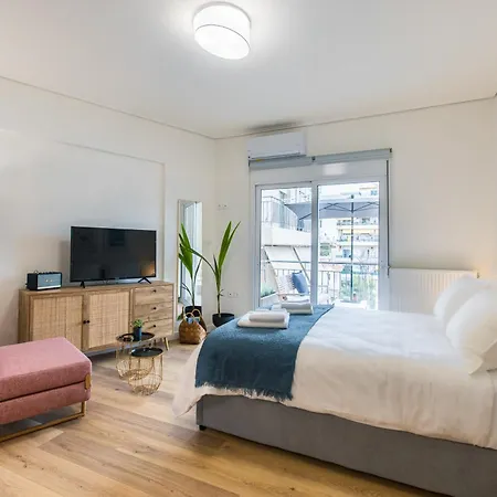 아파트 Chic & Comfort Homes In # 3 *